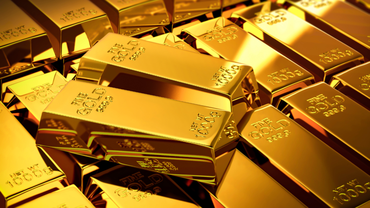 Gold prices drop by Rs 2,900 in just 10 days as Middle East tensions ease: What’s next for investors?