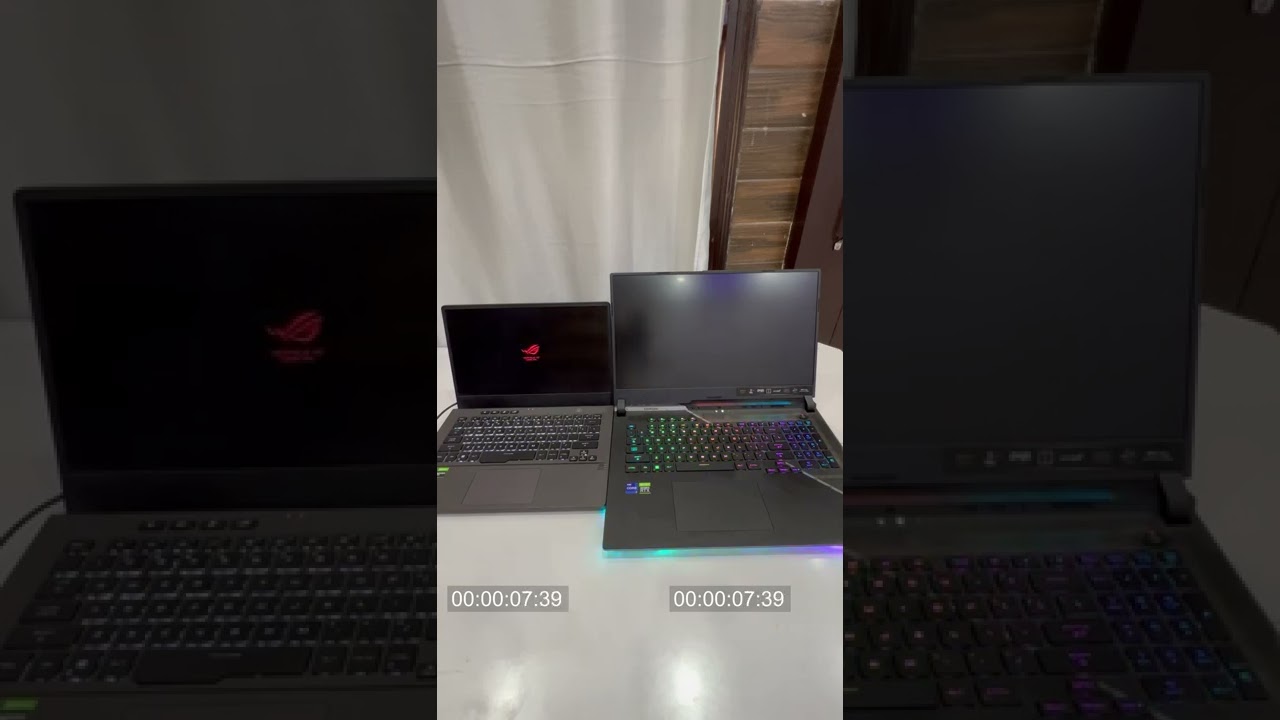 800$ Zephyrus G14 vs 4000$ Scar 17 SE Gaming Laptop Boot Time #shorts