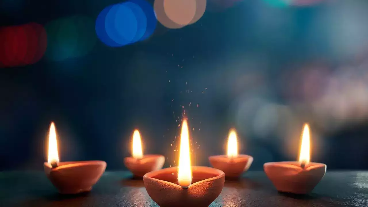 75+ Happy Diwali wishes, messages, greetings and quotes to spread joy