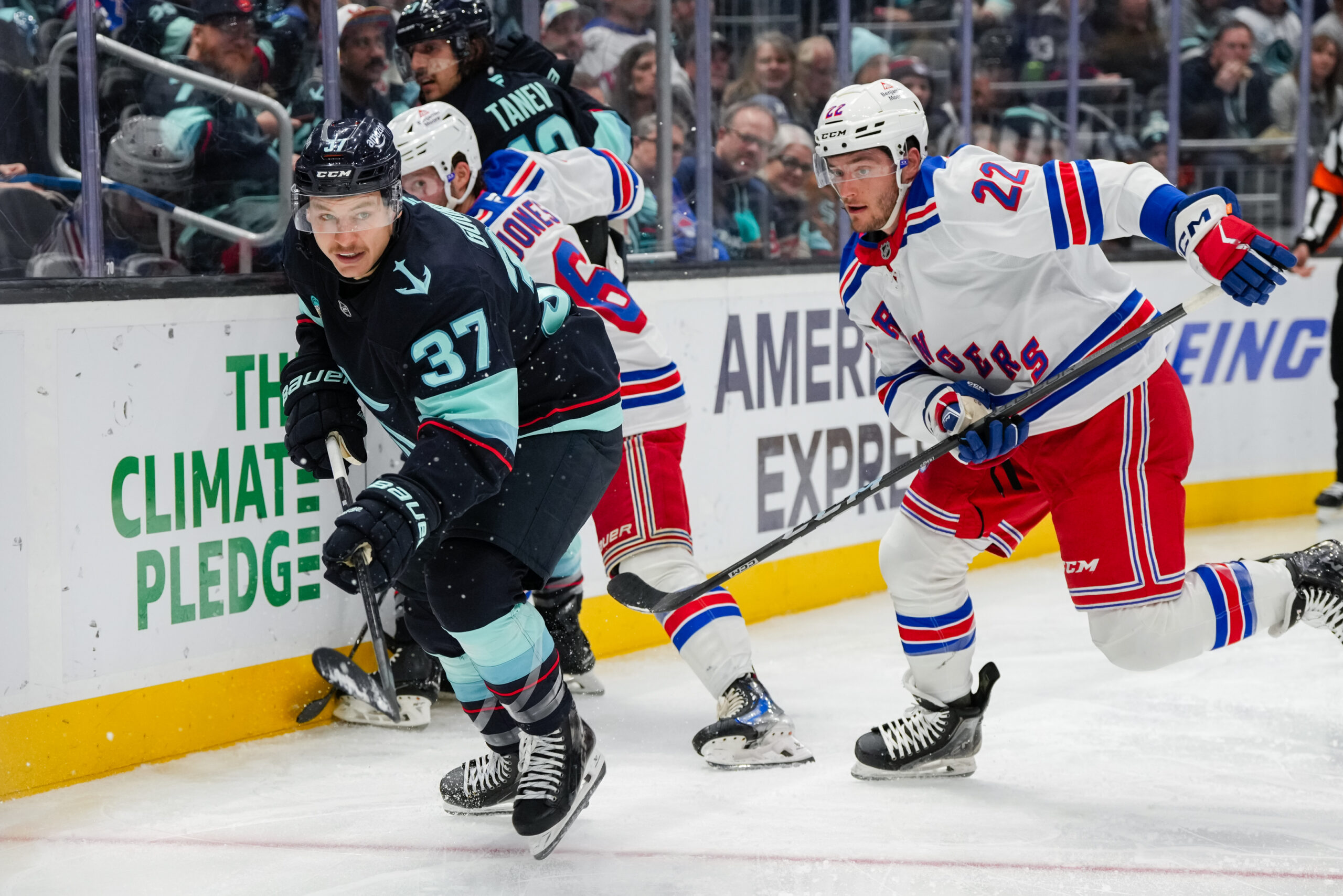 Jonny Brodzinski is aware of expectations filling in for Rangers: ‘Seamless’