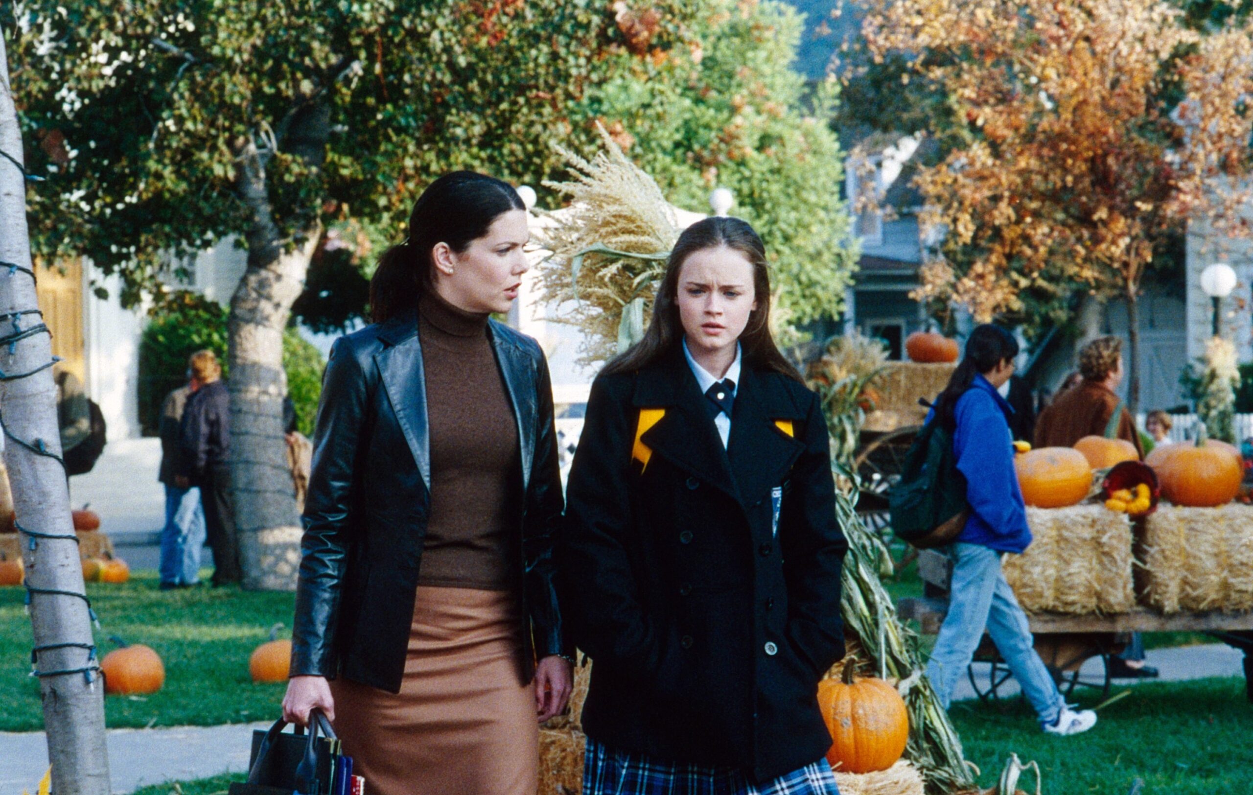 I’m a therapist — how rewatching a comfort show like Gilmore Girls is actually good for your health