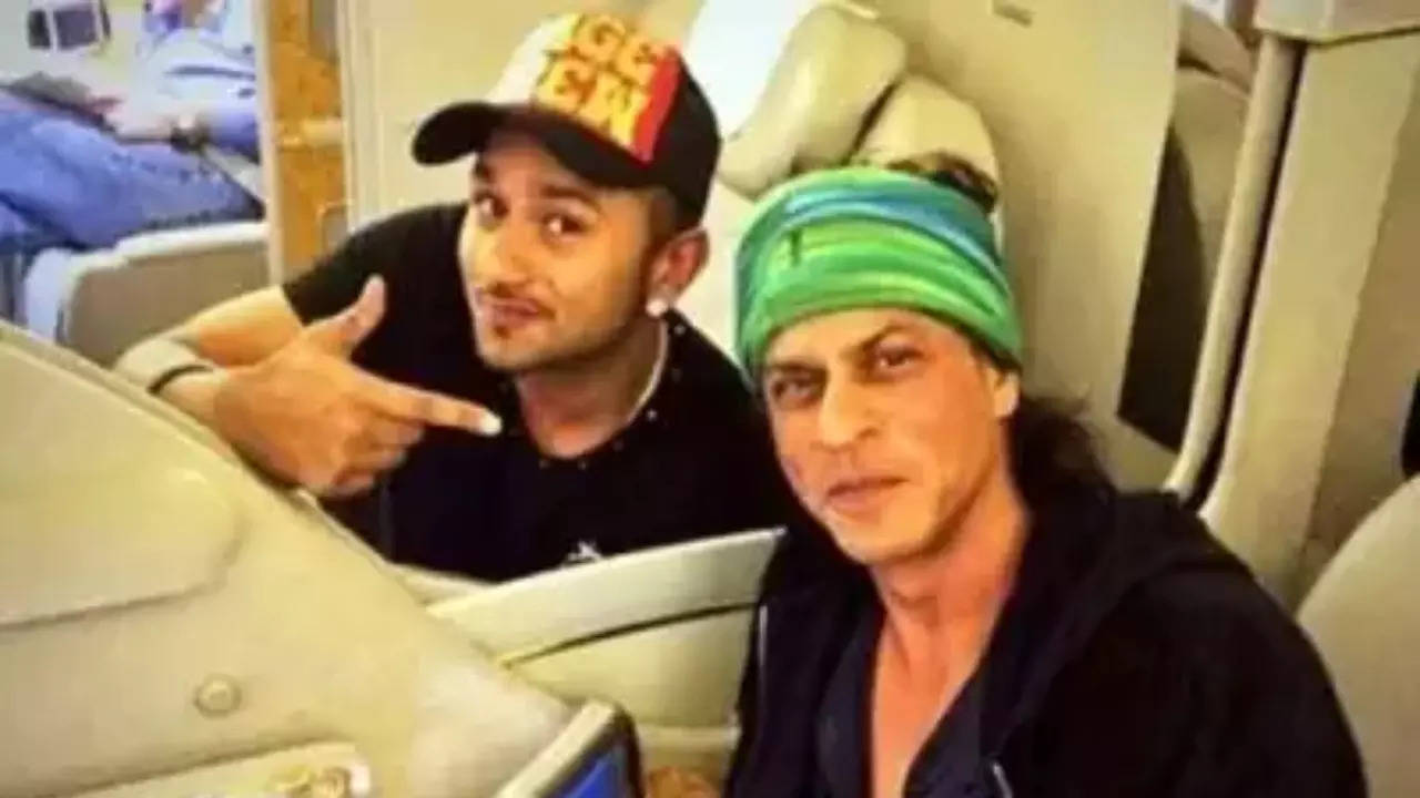 Did SRK slap Honey Singh? The rapper breaks silence