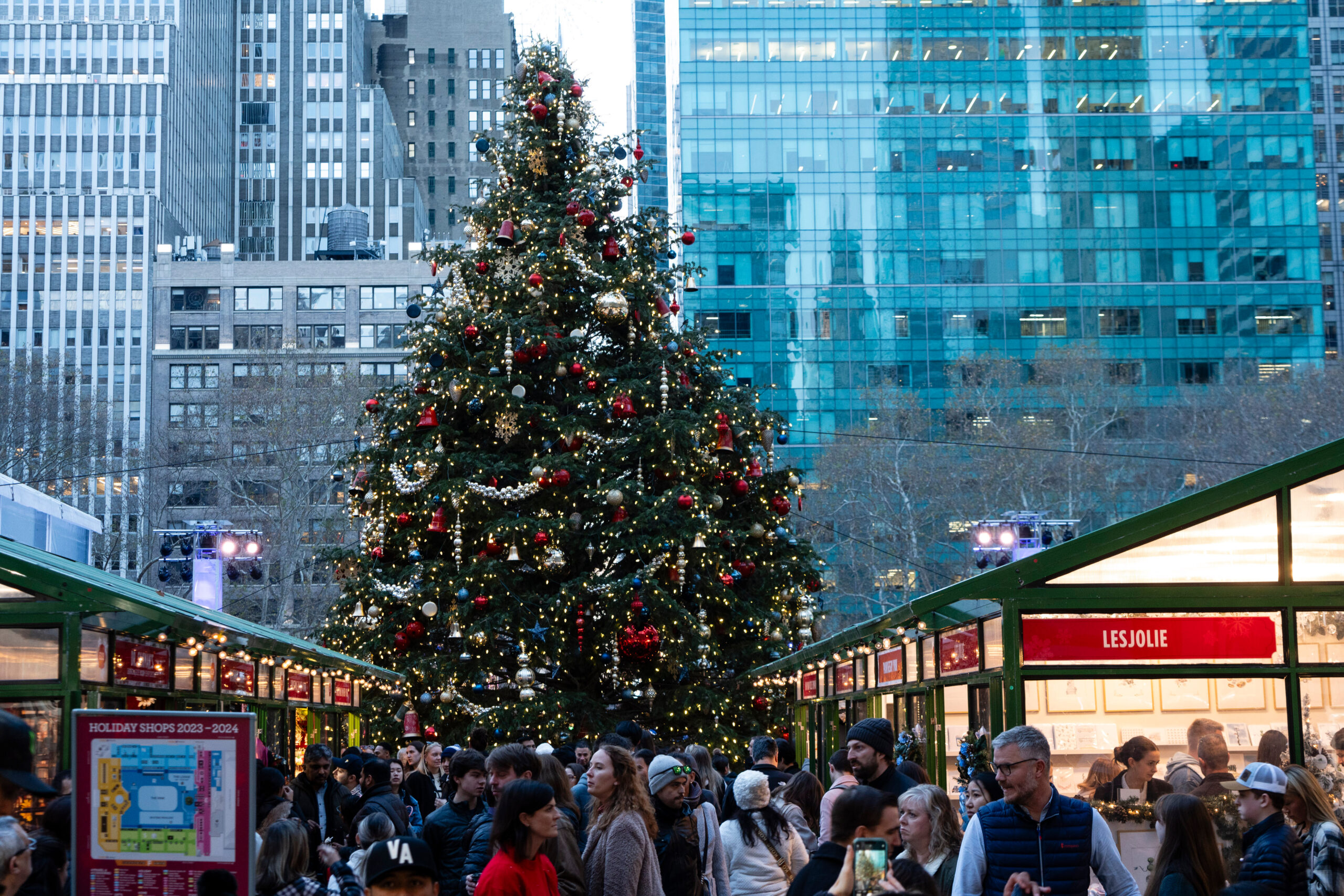 NYPD adding extra cops to NYC holiday markets after suspected terror attack in Germany