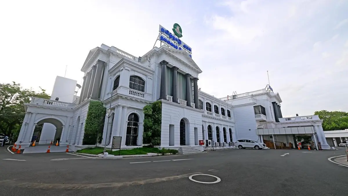 TN urges all government departments to issue GOs, circulars in Tamil
