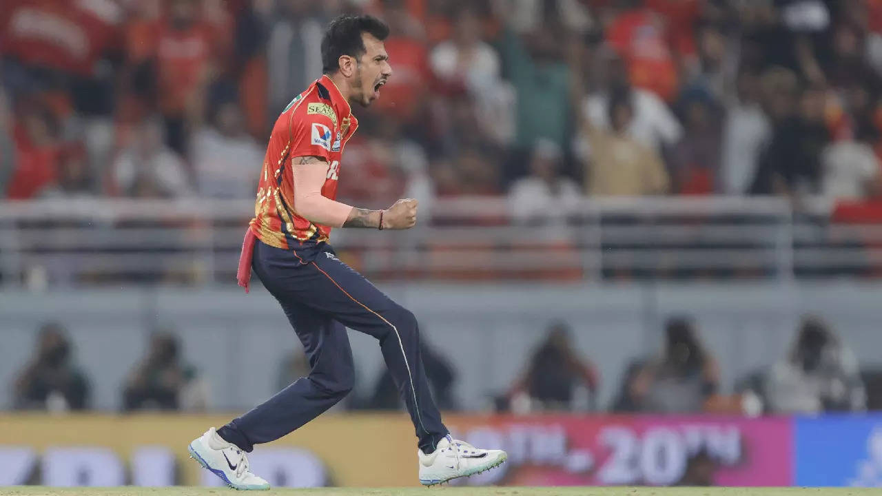 Yuzvendra Chahal battles shoulder injury to help PBKS beat KKR