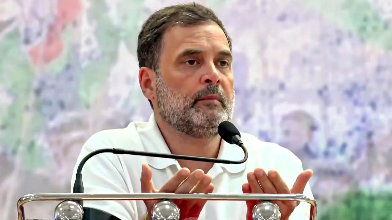 ‘Demoralised in Gujarat for years’: Rahul bats for overhaul in Cong’s state unit