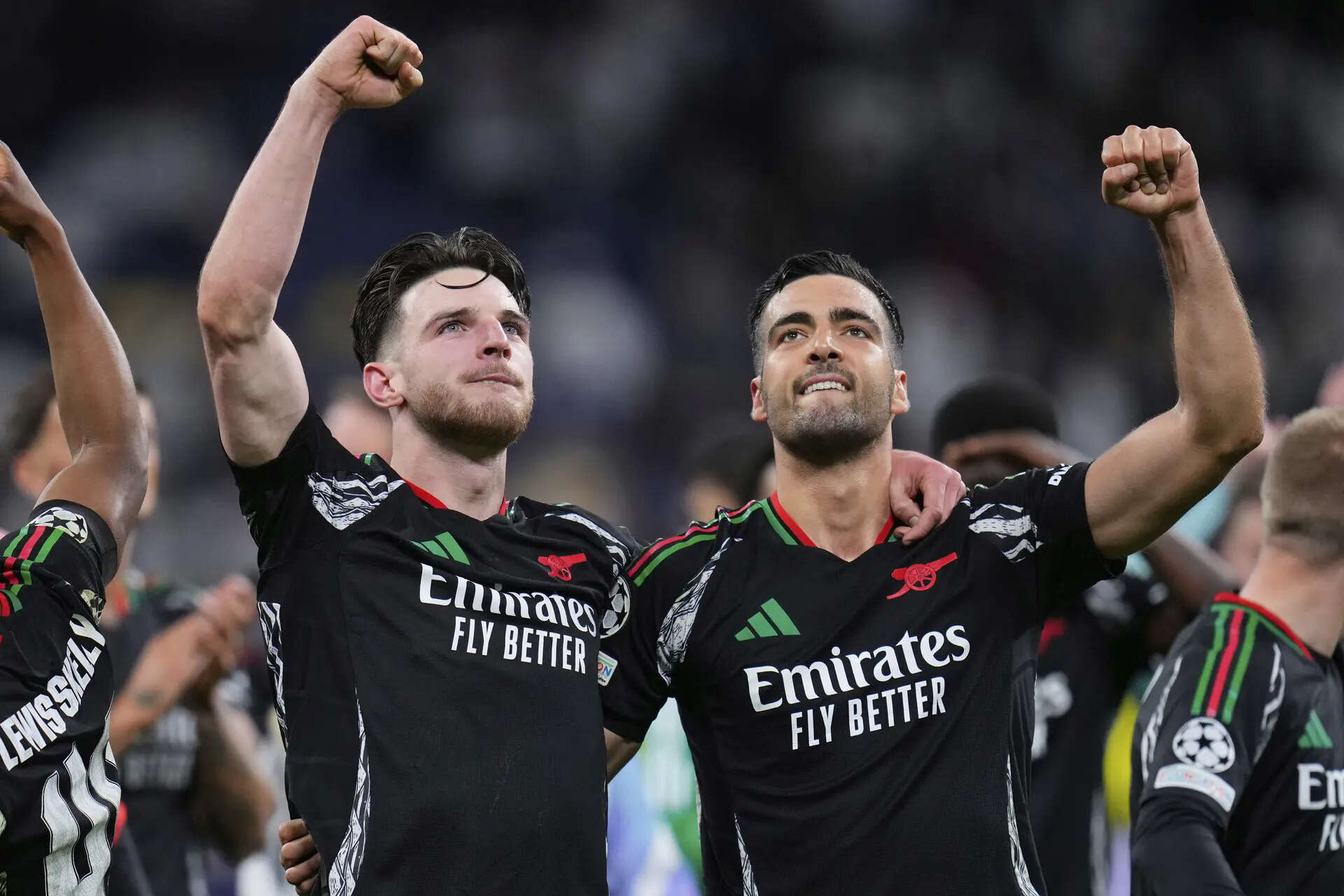 Arsenal defeats Real Madrid 2-1 to reach Champions League semifinals