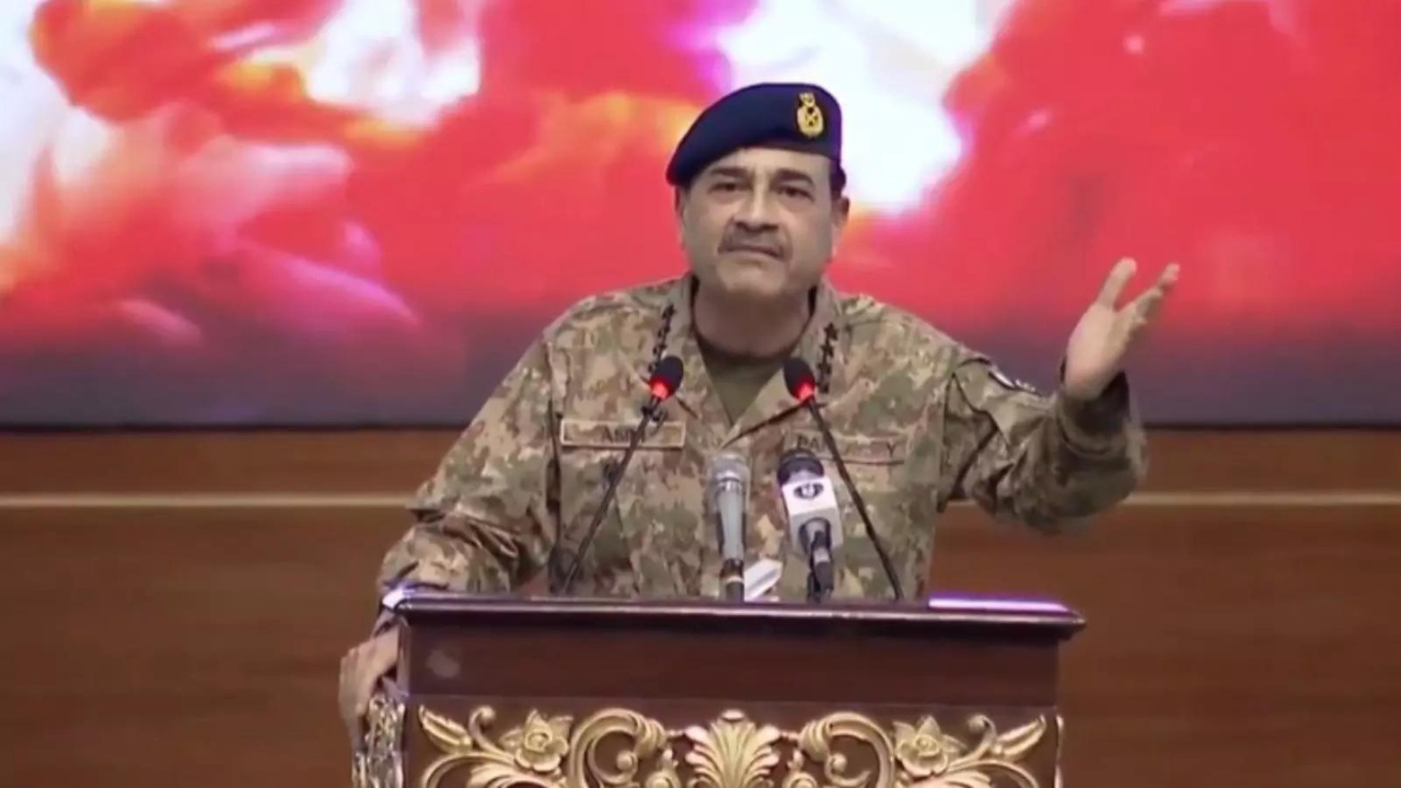 ‘Hindu-Muslim different’: Pak army chief backs ‘two-nation theory’