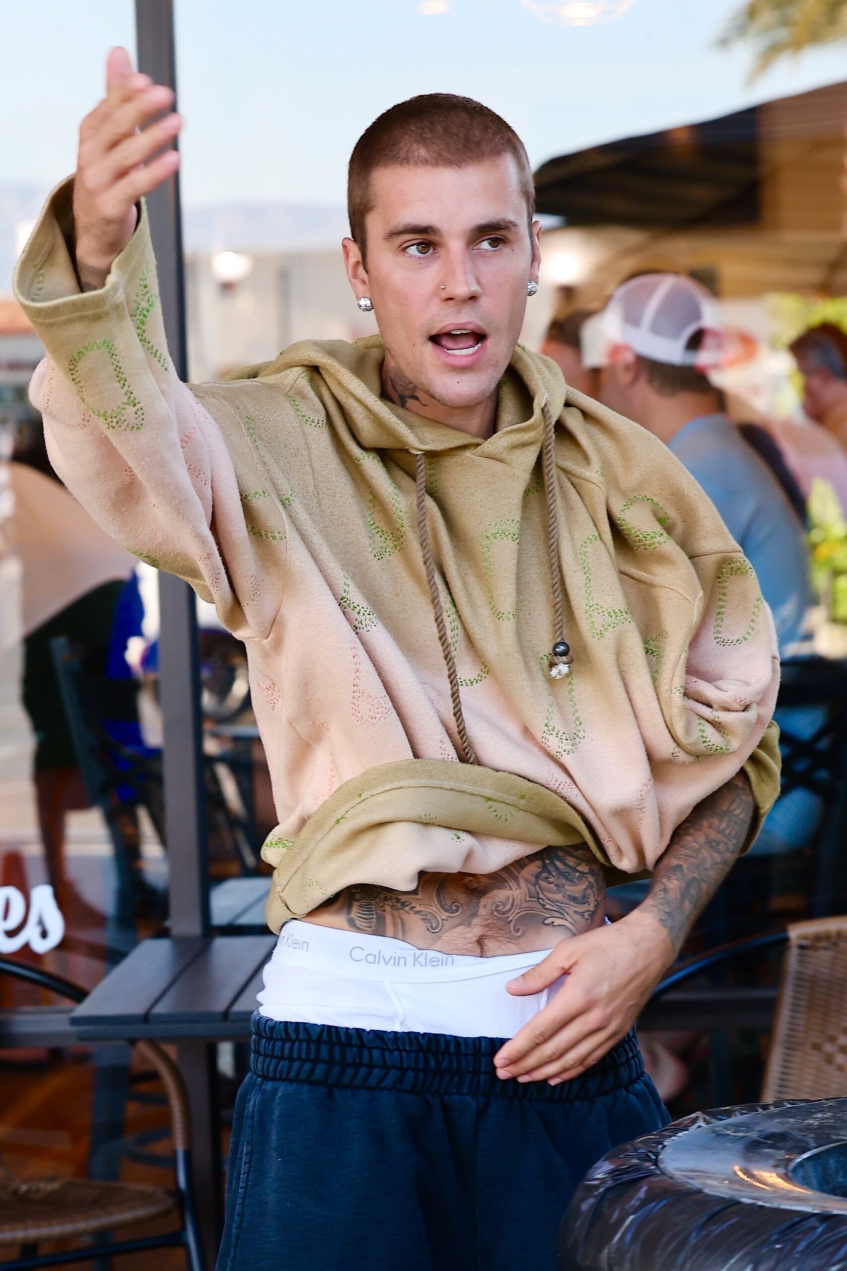 Justin Bieber feels ‘lost,’ has no one ‘protecting’ him out of fear he’ll retaliate: ex team member